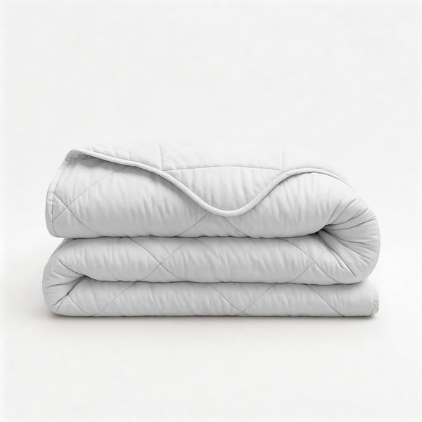 VUODEVAATTEET - Lazy peitto Uni Beige Tyynyliinoilla