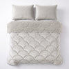 VUODEVAATTEET - Lazy Teddy/Sametti Beige Tyynyliinoilla Lazy peitto