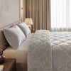 VUODEVAATTEET - Lazy Teddy/Sametti Beige Tyynyliinoilla Lazy peitto