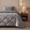 VUODEVAATTEET - Lazy Teddy/Velvet Taupe/harmaa Tyynyliinalla Lazy peitto