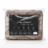 VUODEVAATTEET - Lazy Teddy/Sametti Taupe/Ruskea Tyynyliinoilla Lazy peitto