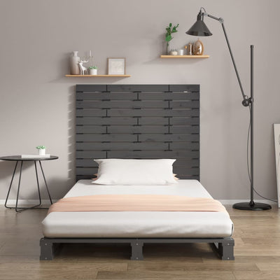 Sängynpääty seinälle harmaa 141x3x91,5 cm täysi mänty