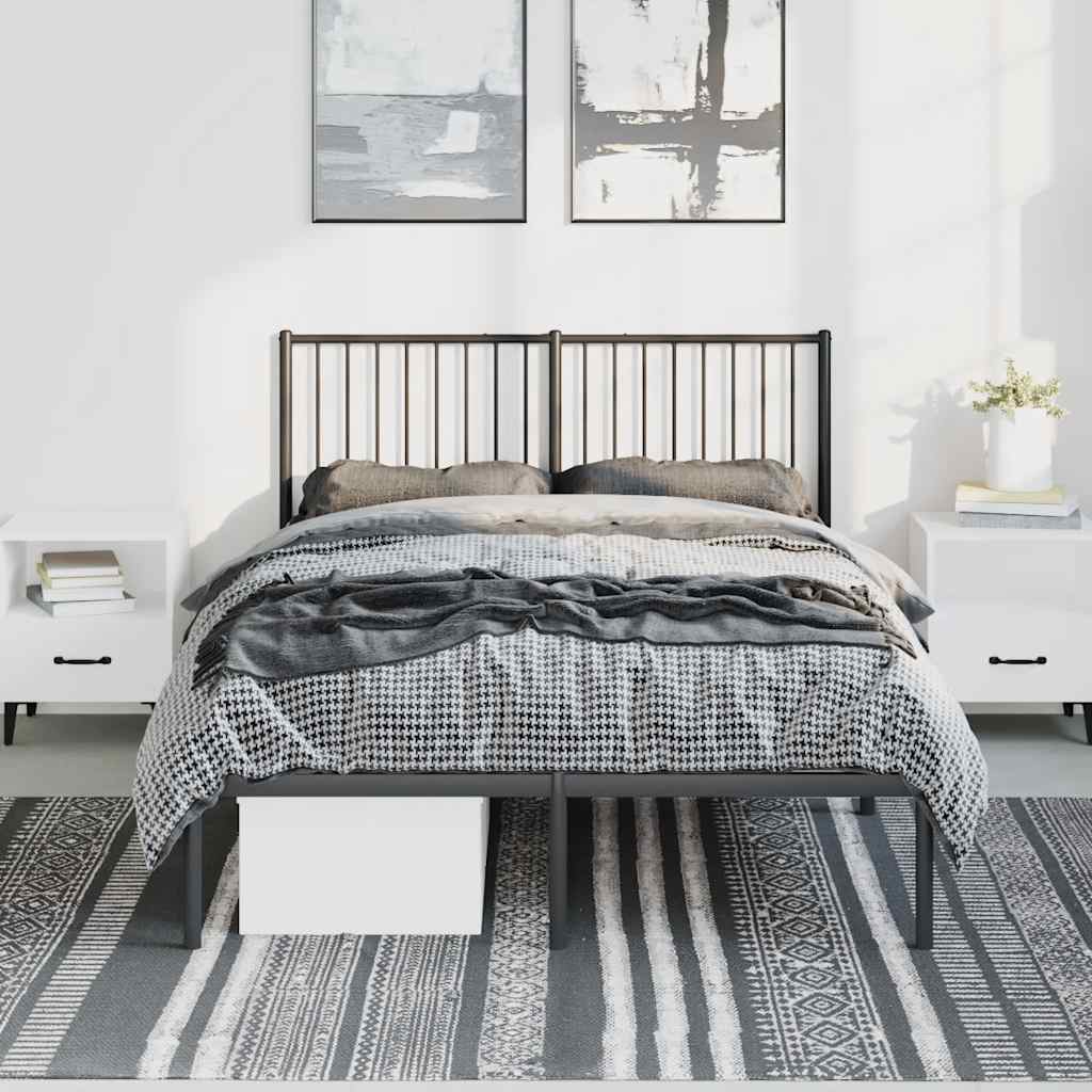 Musta metallinen sängynrunko päädyllä Necsoiu 135x190cm