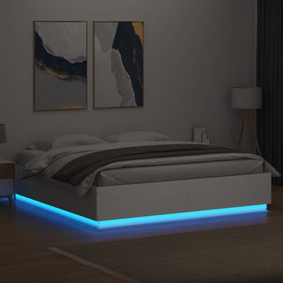 Sängynrunko LED-valoilla valkoinen 200x200 cm tekninen puu