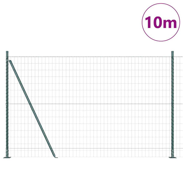 Euroaita betoniin perustuen 10 x 1,4 m PVC-pinnoitettu teräs
