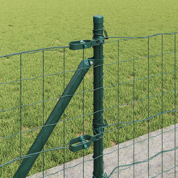 Euroaita betoniin perustuen 10 x 0,6 m PVC-pinnoitettu teräs