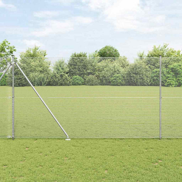 Langoitettu este piikeillä 10 x 1,5 m Galvanoitu teräs Hopea