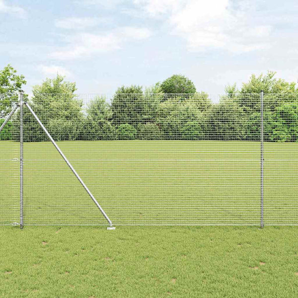 Langoitettu este piikeillä 10 x 1,6 m Galvanoitu teräs Hopea