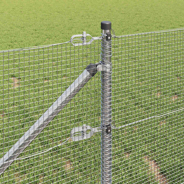 Langoitettu este piikeillä 25 x 0,6 m Galvanoitu teräs Hopea