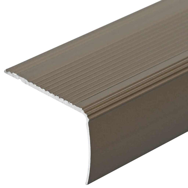 Porrasaskelmien reunalistat 30 kpl Ruskea 67 x 3.5 x 3 cm