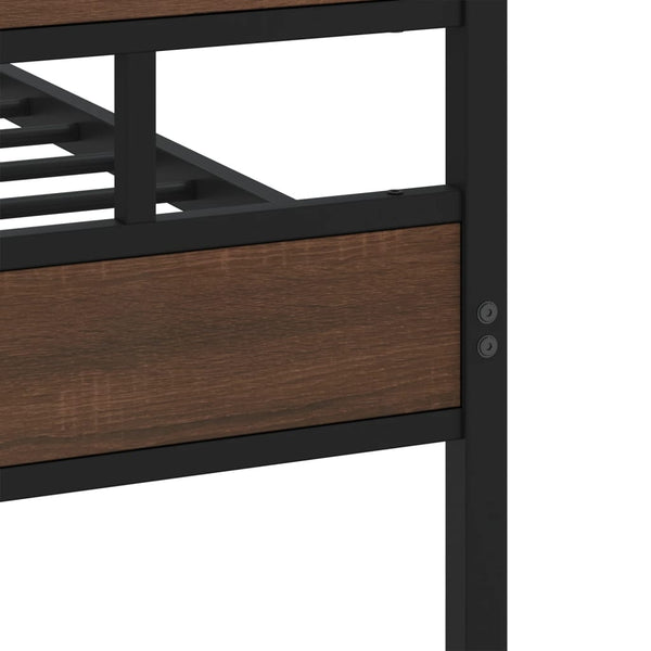 Sängynrunko ilman patjaa päädyllä ja jalkalistalla Tihamer 137x190cm