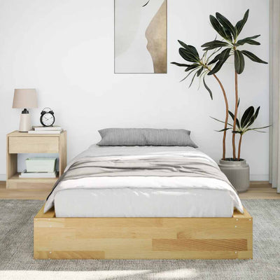 Sängynrunko ilman patjaa 80x200 cm massiivipuutammea