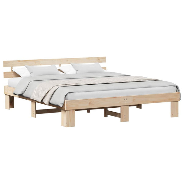 Luonnollinen 200 x 200 cm sängyn runko massiivisesta mänty materiaalista