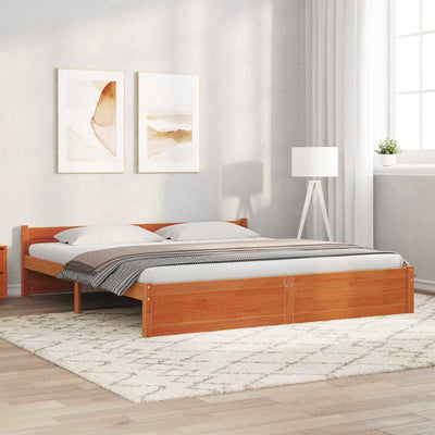 Sängyn runko päätyllä Vahanruskea 200 x 200 cm Täysi mänty