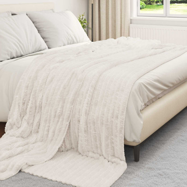 Heittopeitto Kerma 240 x 220 cm 1.37 kg Fleese