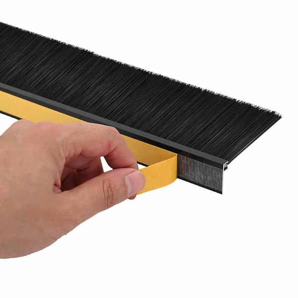 100 cm itsekiinnittyvät oven harjatiivisteet mustana 12 kpl
