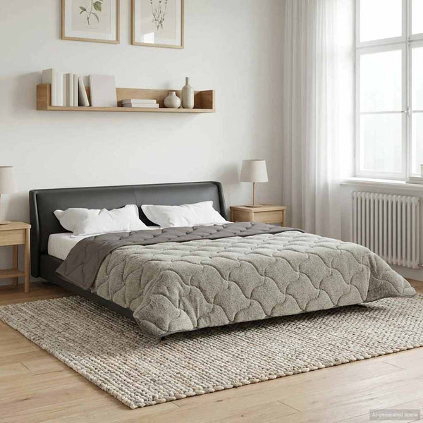 Koko Vuoden Peitto Quiltottu Vaaleanharmaa 240 x 260 cm
