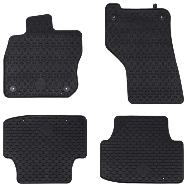 Auton matto 4 kpl Sopii VW GOLF VIII Variant 2020- Kumi