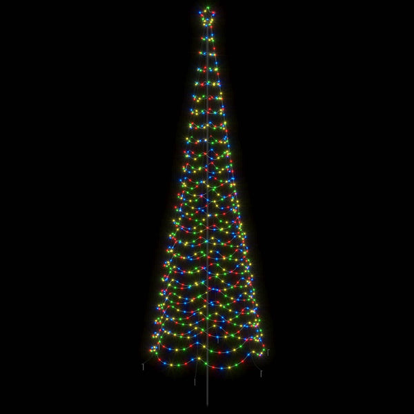 Spiraalinmuotoinen led-joulukuusi maapiikillä EKENAS 400 cm