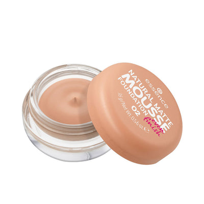 Natural matte mousse-meikkivoide #02 16 g - ESSENCE