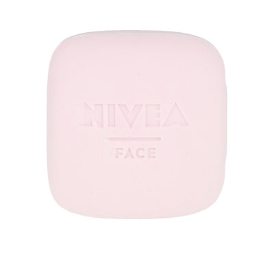 Naturally good kasvojenpuhdistusaine säteilevälle iholle 75 gr - NIVEA