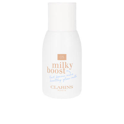 Milky boost maitomainen ihonväri #05-milky santelipuu - CLARINS