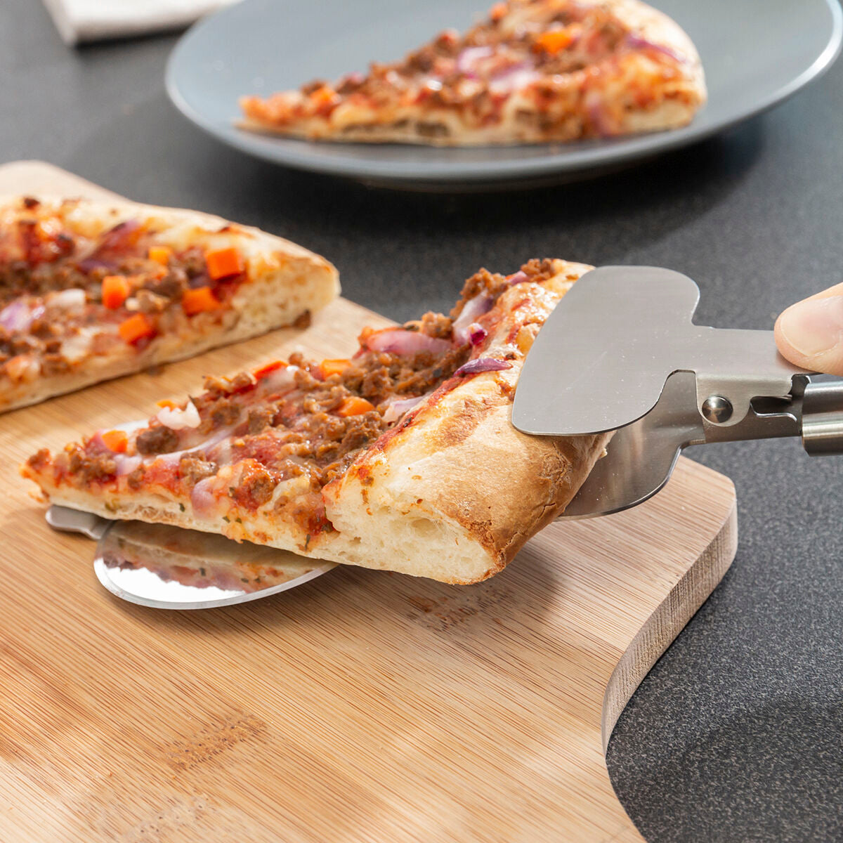 InnovaGoods 4-in-1 Pizzaleikkuri