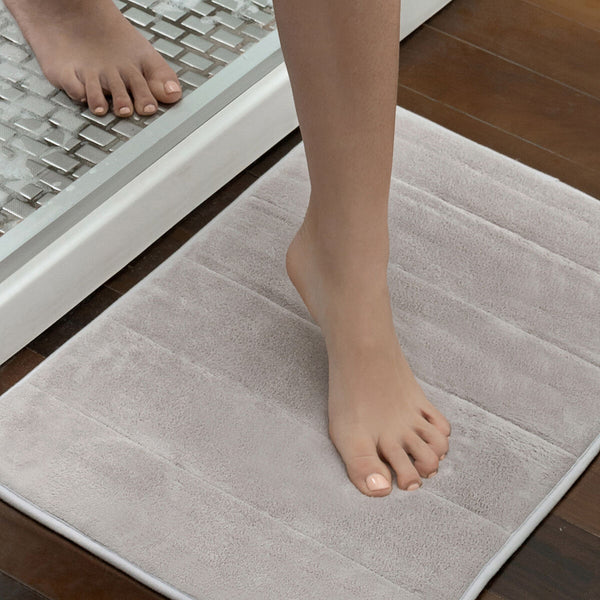 InnovaGoods Memory Foam Kylpymatto
