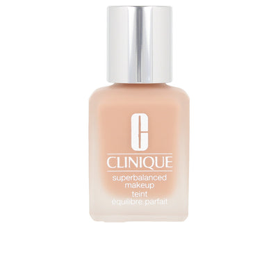 Superbalanced fluid #12-hunajainen beige - CLINIQUE