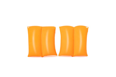 Oranssit Bestway-merkkiset uimaopetusliivit, koko 20 cm x 20 cm.