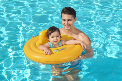 Bestway Swim Safe Step A -uimarenkaassa on istuimella varustettu opetusrenkaan muotoilu, halkaisijaltaan 69 cm.
