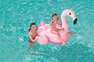 Bestway 41099 - 57 x 47,5 x 145 cm pinkki flamingo-uimarenkaassa on kahvat ja siinä on istumapaikka.