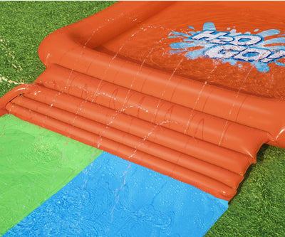 Kaksinkertainen Bestway H2OGO Super Splash -liukumäki ja allas, pituus 531 metriä.