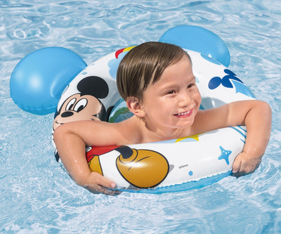 Bestway 9102K Disney Junior Mickey & Friends -kelluttava uimarengas, mitat 74 cm x 76 cm. Uimarengas on koristeltu Disney-hahmoilla ja se sopii lapsille.
