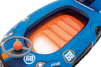 Bestway 93405 -mallinen nopeusvene. Kuvassa näkyy sinivalkoinen nopeusvene, jonka mitat ovat 4,4 metriä pitkä, 2,81 metriä leveä ja 71 senttimetriä korkea.