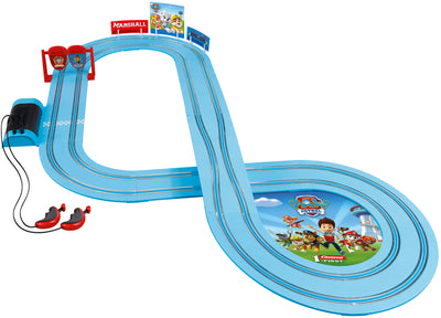 Paw Patrol -teemainen Carrera First -autorata, jossa on 29 metriä rataa ja Patrol -autot.