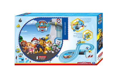Paw Patrol -aiheinen Carrera First -autorata lapsille. Rata sisältää kaksi autoa ja radan osat sekä on suunniteltu alle 2-vuotiaille lapsille.