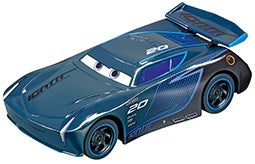 Carrera First -autorata Cars Power Duell 24m. Ratatyyli: Cars. Kuvassa kaksi autorata-autoa radalla.