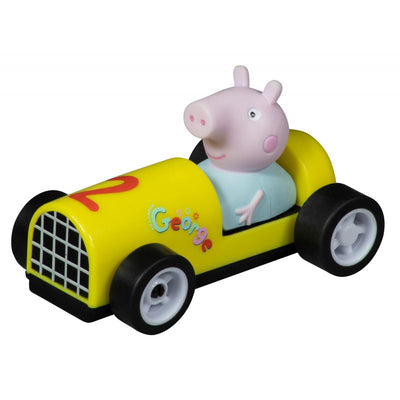 Peppa Possu -aiheinen Carrera First -autorata lapsille, jossa autoja ja rataosia.