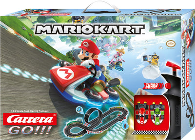 Carrera GO! 20062491 Nintendo Mario Kart 8 -autorata, jossa Mario-hahmo ja 4,9 metriä rataa.