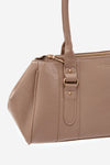  Everyday handbag model 230410 Step in style 