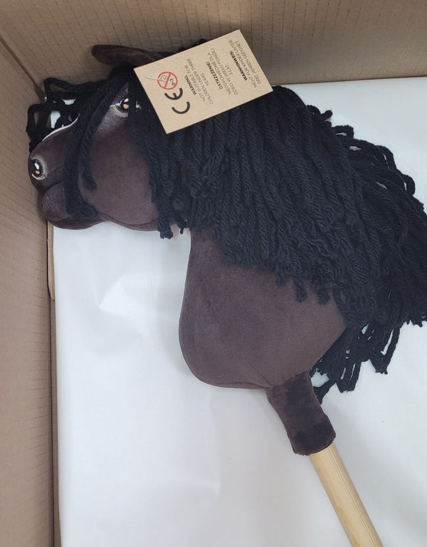 Super Hobby Horse - Super Hobby Horse Premium keppihevonen tummanruunikko hevonen A4