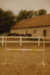 Keppihevosen este 160cm - Beam yellow