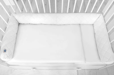 2-in-1 - Unipesä ja reunapehmuste - white