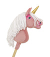 Super Hobby Horse - Hobby Horse keppihevonen yksisarvinen pastellinvaaleanpunainen valkoisella harjalla ja kultaisella sarvella A4