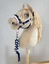 Super Hobby Horse - Hobby Horse riimusetti A3 valkoisella tekokarvalla + naruriimu valkoinen-tummansininen