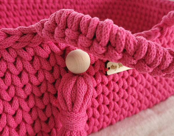 My Sweet Baby - Boho puuvillainen nuken kantokori kehdolla - fuksia