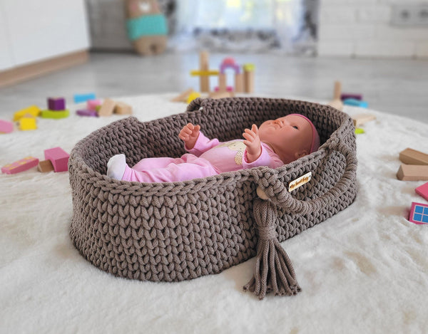 My Sweet Baby - Boho puuvillainen nuken kantokori kehdolla - mokka