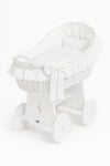 My Sweet Baby - Carina Moses Basket -kehtokori kupukuomulla, valkoinen + valkoiset vuodevaatteet