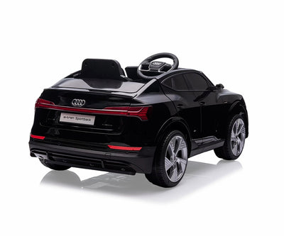 Lasten sähköauto - Audi E-Tron Sportback 4X4 Musta - Vuodevaatteet.fi